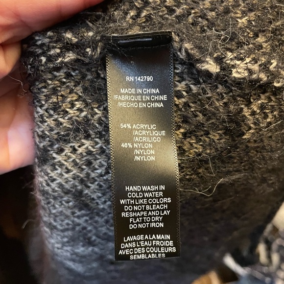 Maxsport Long Cardigan Sweater - Picture 6 of 6